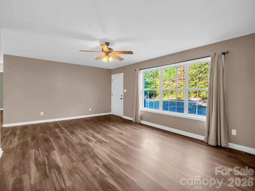 663 Landrum Road Columbus, NC 28722