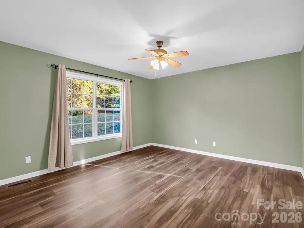663 Landrum Road Columbus, NC 28722