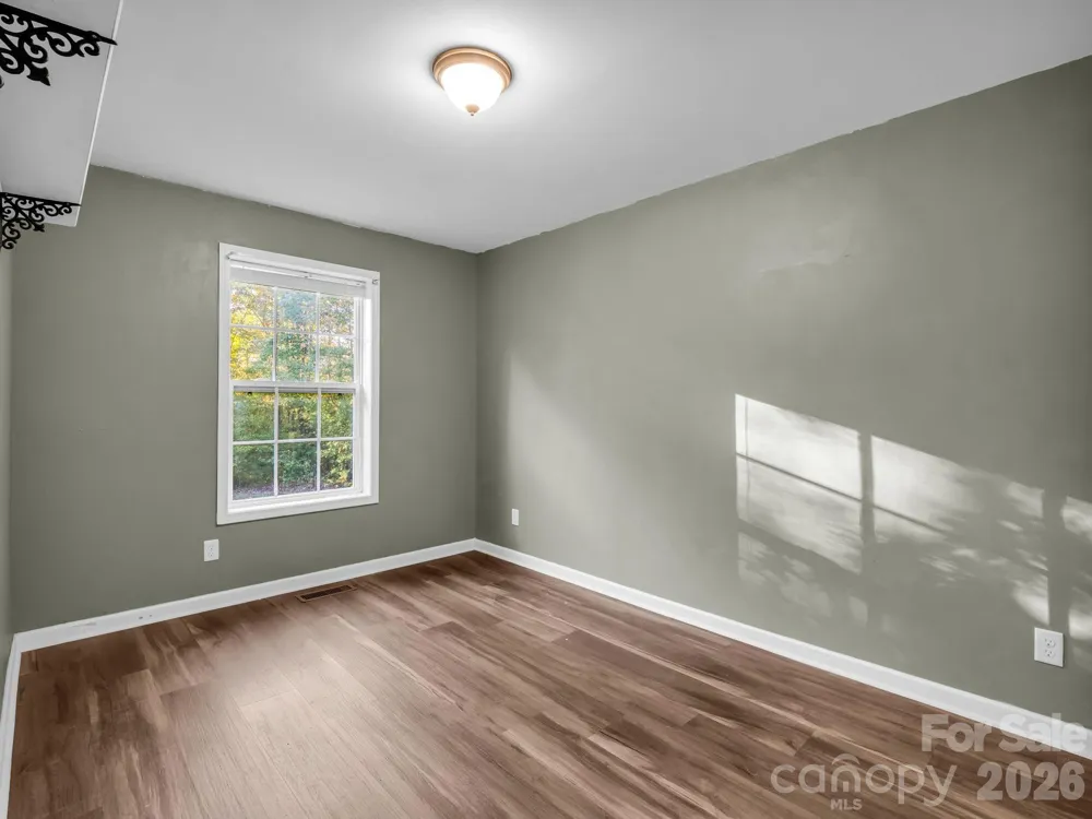 663 Landrum Road Columbus, NC 28722