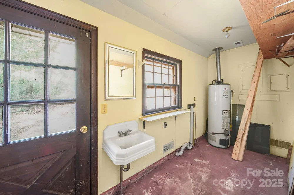 509 Lee Avenue Wadesboro, NC 28170