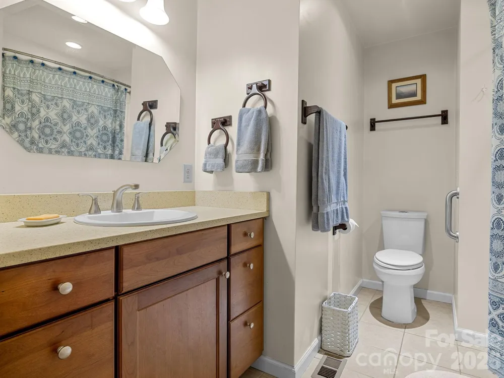160 Caledonia Road Landrum, SC 29356