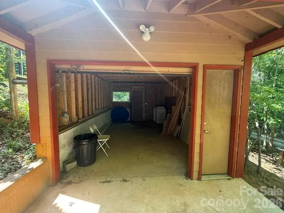160 Caledonia Road Landrum, SC 29356