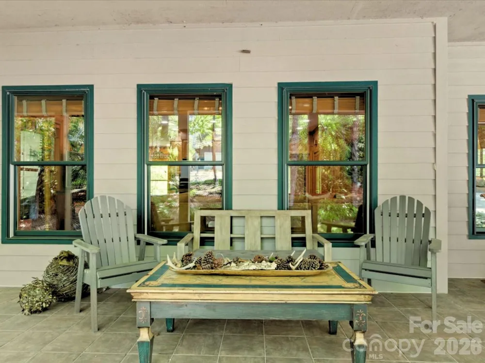 7255 Laurel Hill Drive Newland, NC 28657