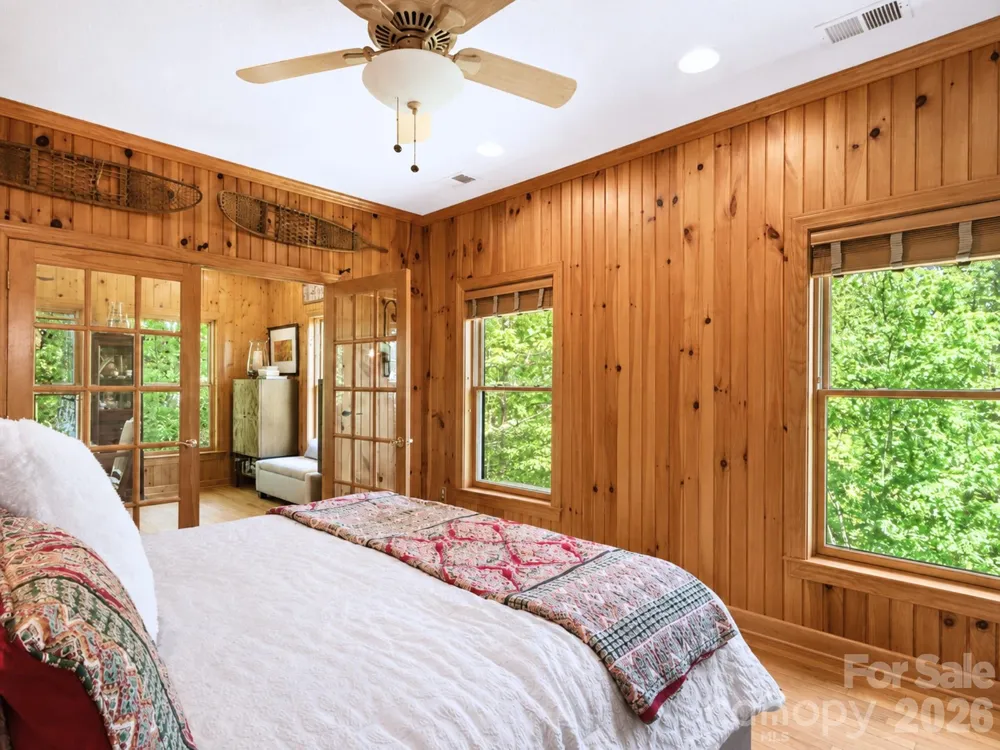 7255 Laurel Hill Drive Newland, NC 28657