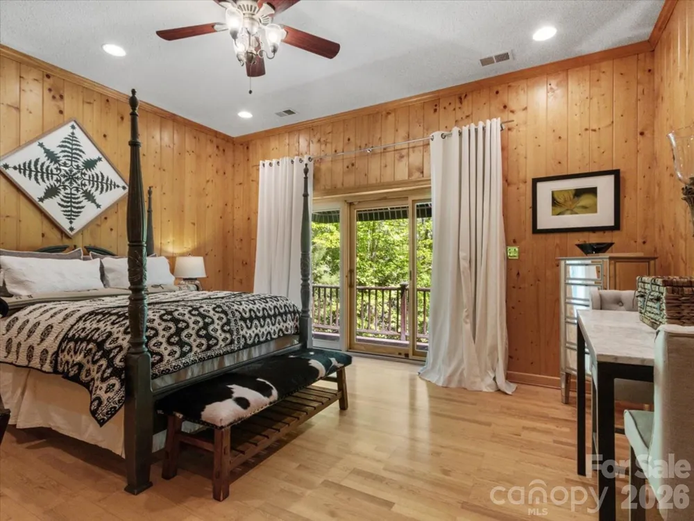 7255 Laurel Hill Drive Newland, NC 28657