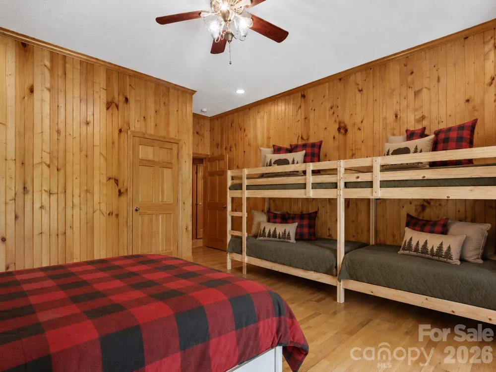 7255 Laurel Hill Drive Newland, NC 28657