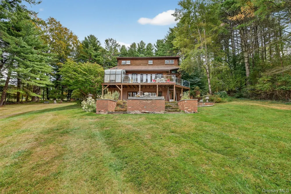 1122 County Route 31 Glen Spey, NY 12737