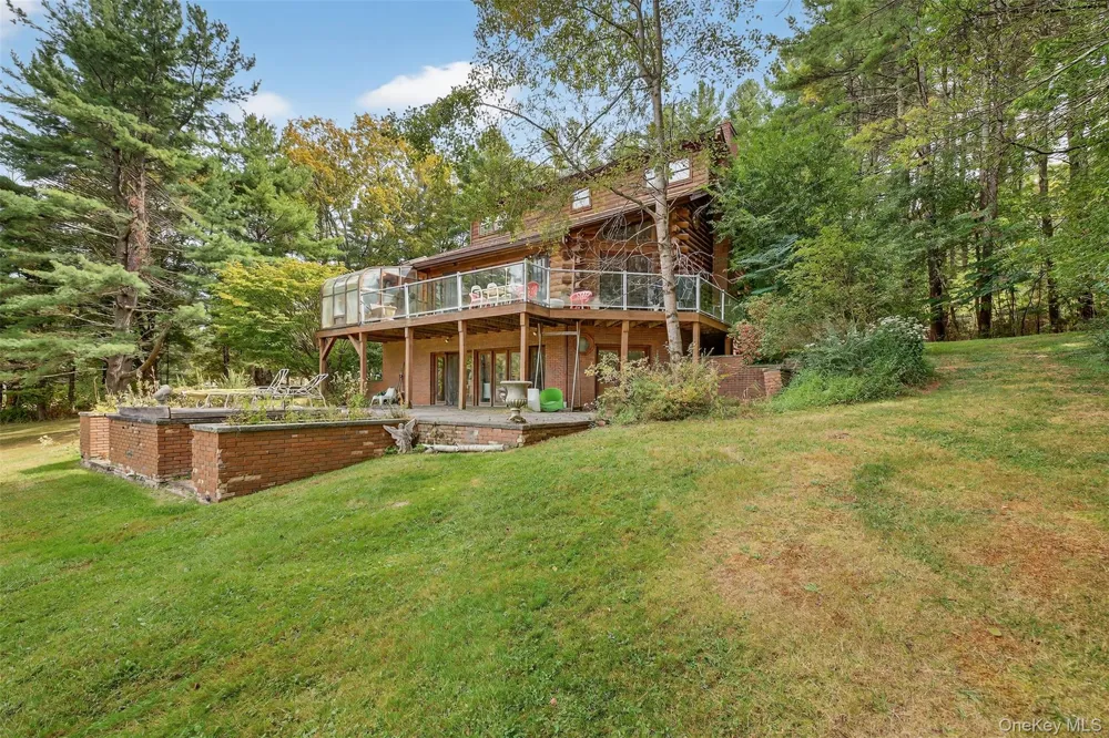 1122 County Route 31 Glen Spey, NY 12737