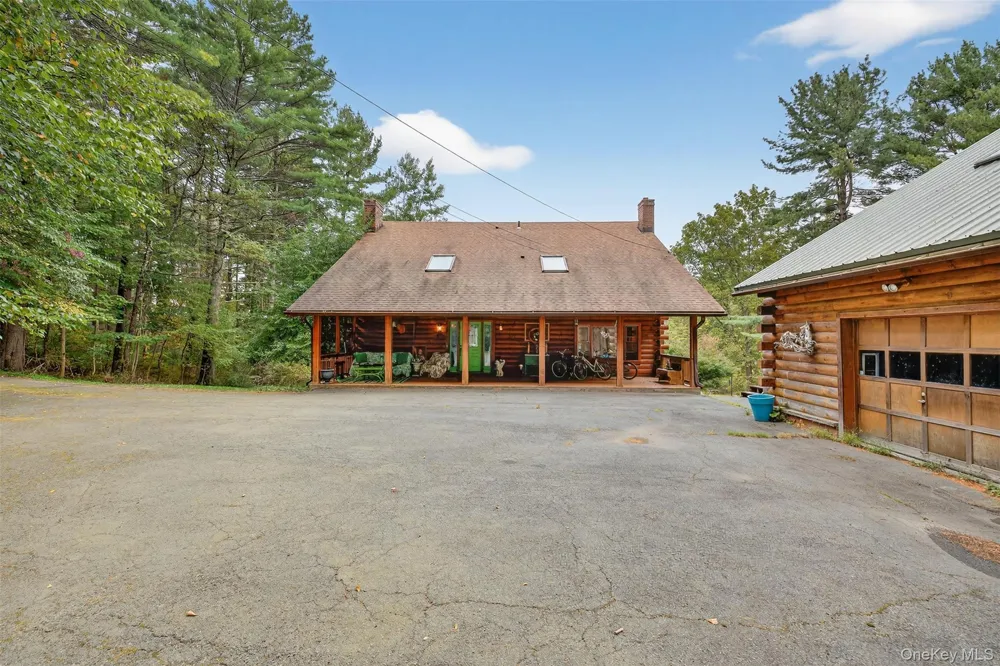 1122 County Route 31 Glen Spey, NY 12737