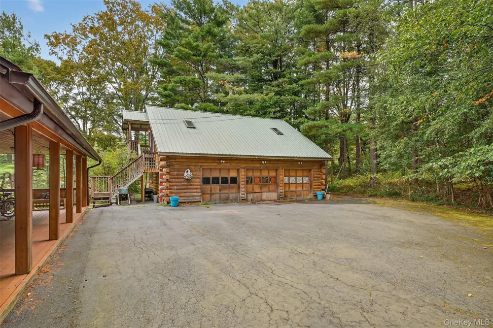 1122 County Route 31 Glen Spey, NY 12737