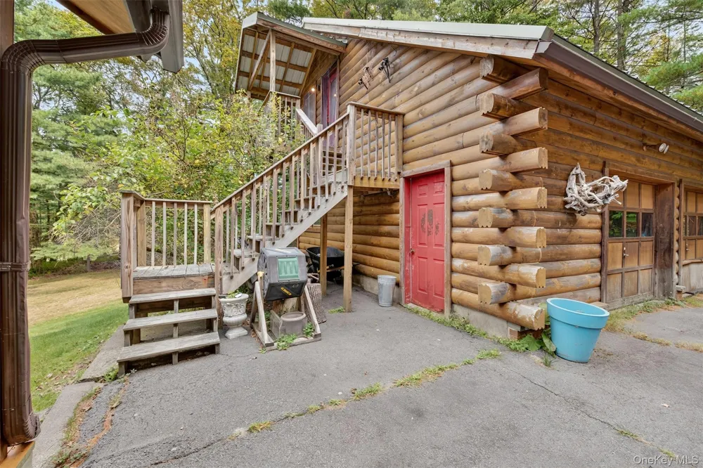 1122 County Route 31 Glen Spey, NY 12737