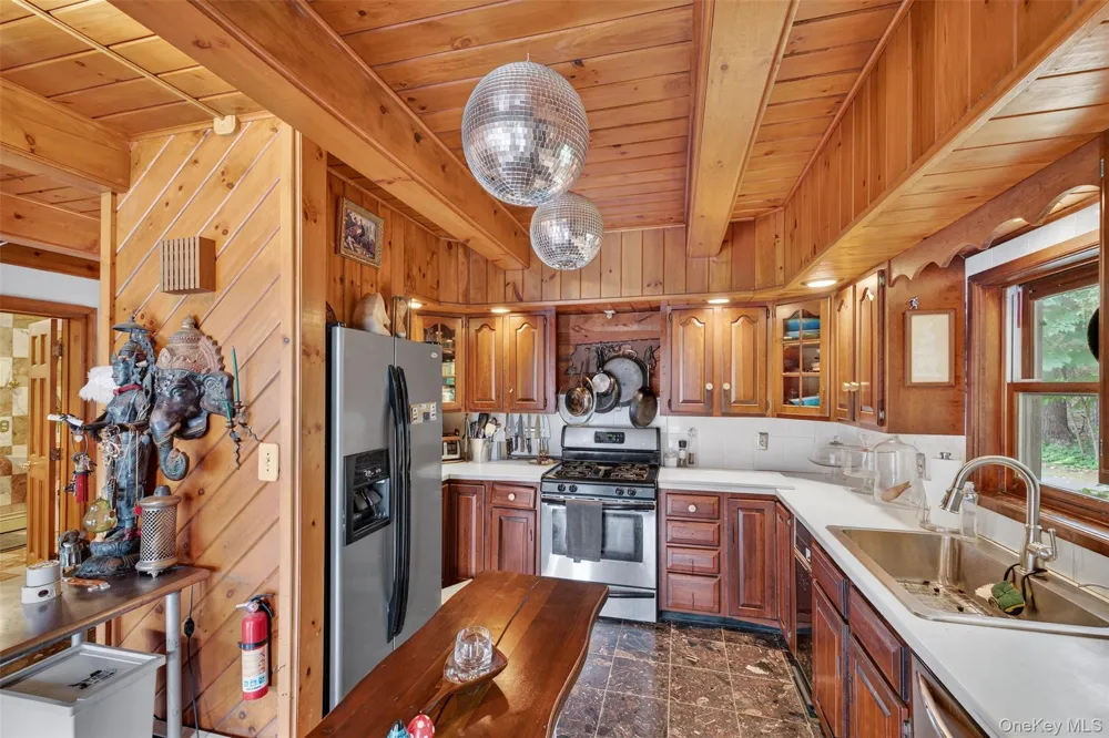 1122 County Route 31 Glen Spey, NY 12737