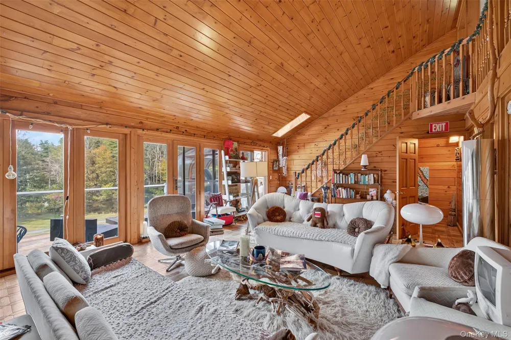 1122 County Route 31 Glen Spey, NY 12737