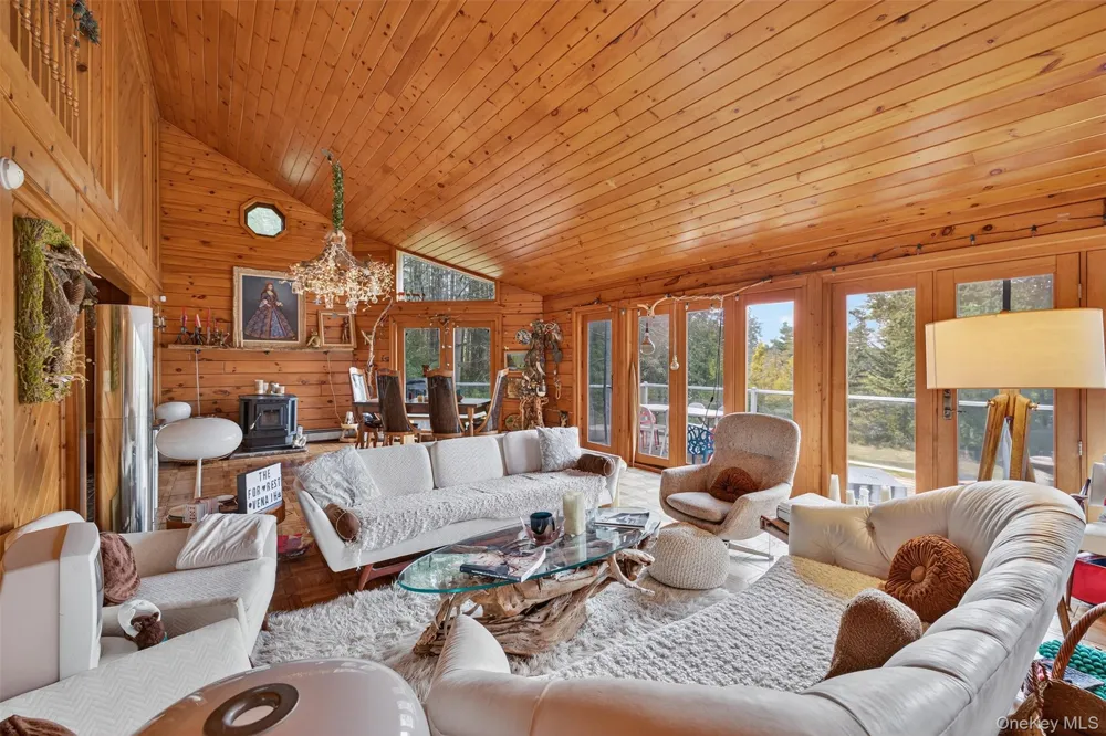 1122 County Route 31 Glen Spey, NY 12737