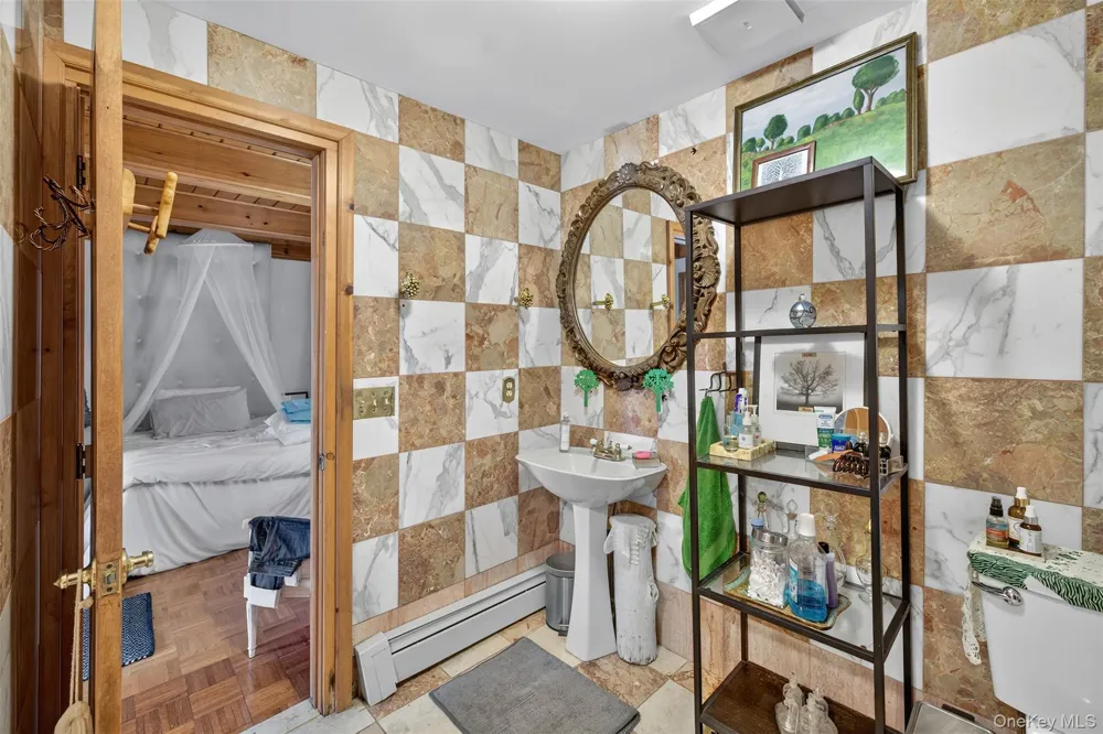 1122 County Route 31 Glen Spey, NY 12737
