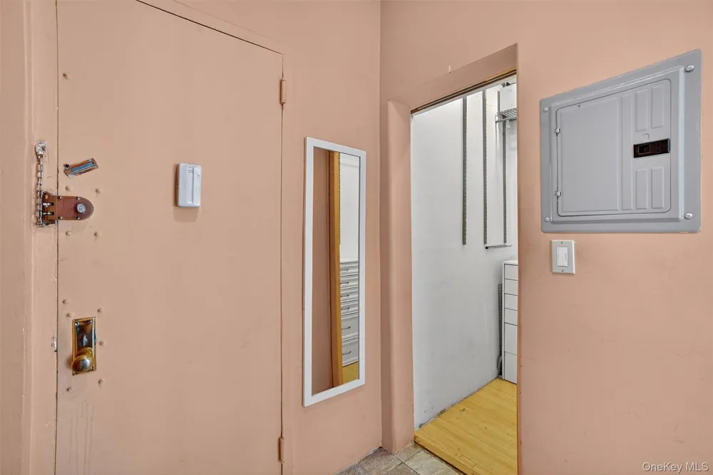 941 Jerome Avenue #8F Bronx, NY 10452