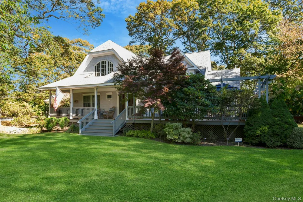 3600 Rocky Point Road East Marion, NY 11939