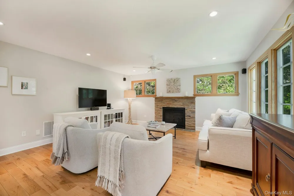 3600 Rocky Point Road East Marion, NY 11939