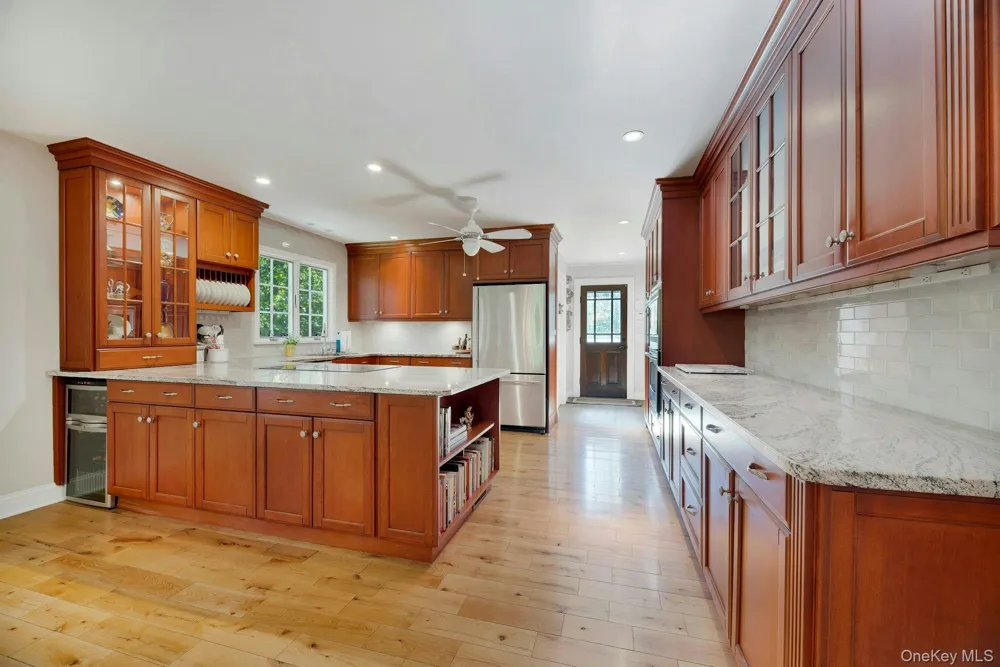 3600 Rocky Point Road East Marion, NY 11939
