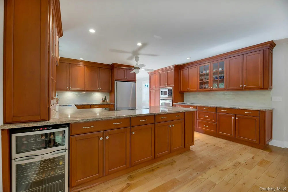 3600 Rocky Point Road East Marion, NY 11939