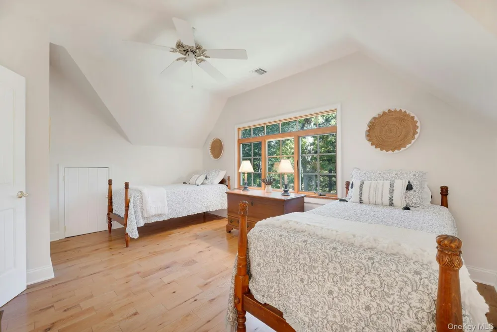 3600 Rocky Point Road East Marion, NY 11939