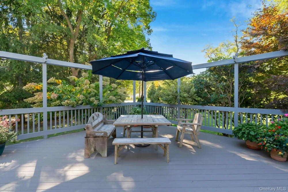 3600 Rocky Point Road East Marion, NY 11939
