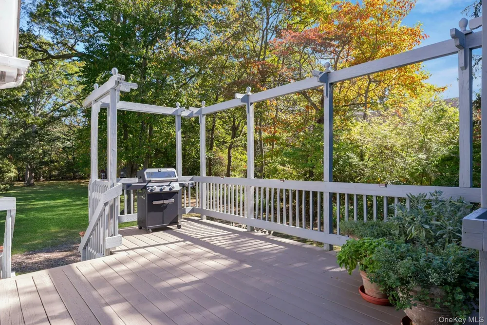3600 Rocky Point Road East Marion, NY 11939