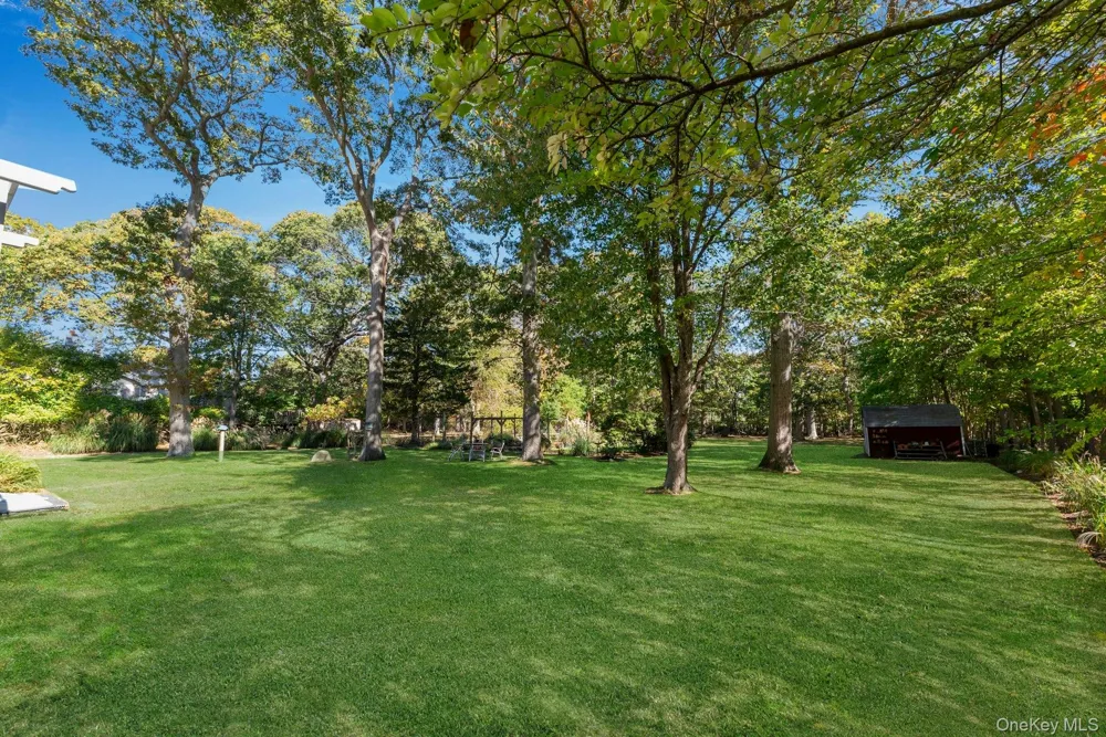 3600 Rocky Point Road East Marion, NY 11939