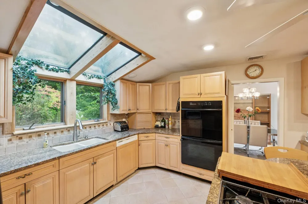 4 Ivy Place Shelter Island, NY 11964