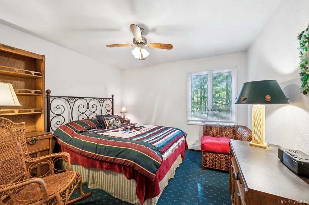 4 Ivy Place Shelter Island, NY 11964