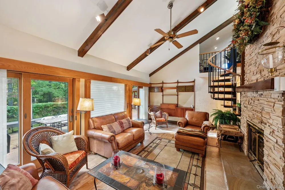 4 Ivy Place Shelter Island, NY 11964
