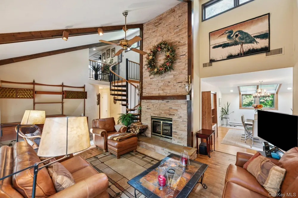 4 Ivy Place Shelter Island, NY 11964