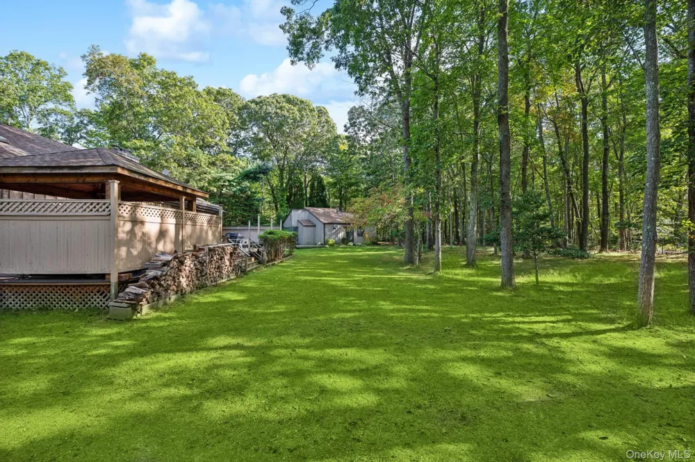 4 Ivy Place Shelter Island, NY 11964