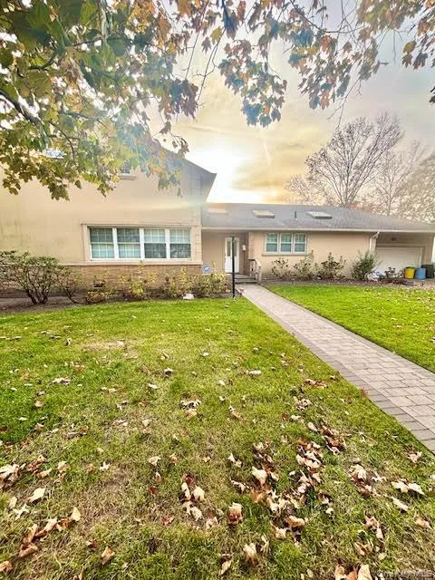 573 Fairway Drive
