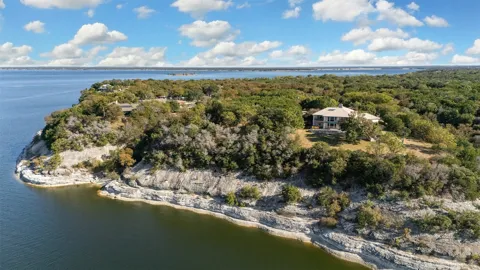 161 Private Road 1617