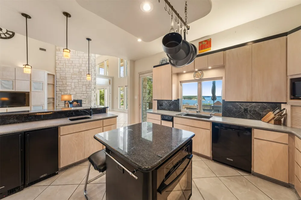 161 Private Road 1617 Clifton, TX 76634