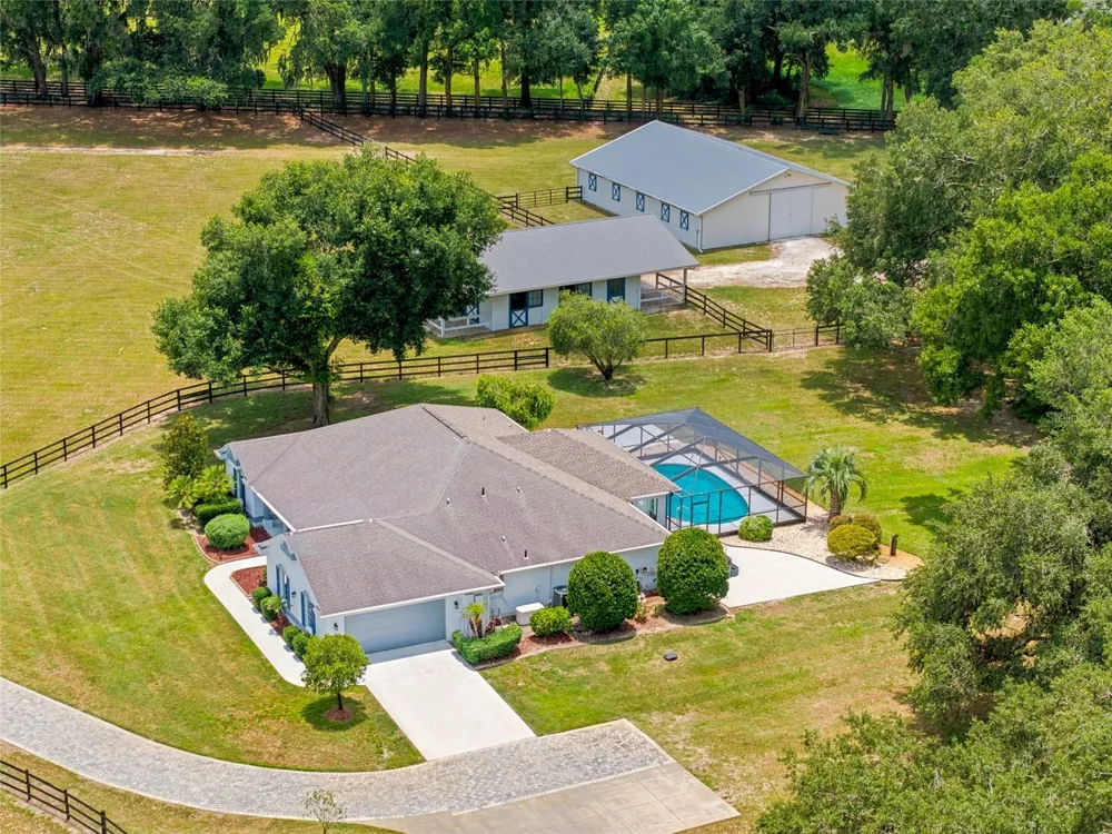 16050 NW 10TH CIRCLE Citra, FL 32113