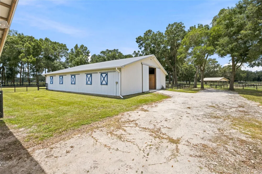 16050 NW 10TH CIRCLE Citra, FL 32113