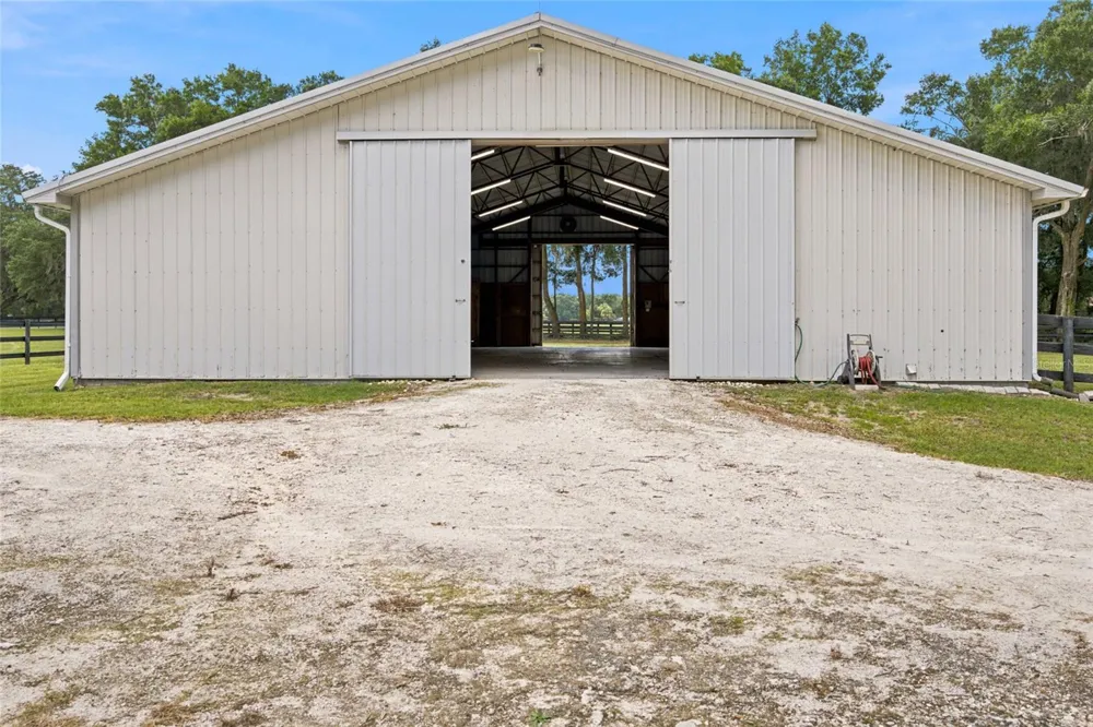 16050 NW 10TH CIRCLE Citra, FL 32113