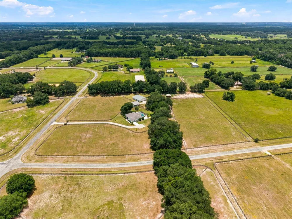 16050 NW 10TH CIRCLE Citra, FL 32113