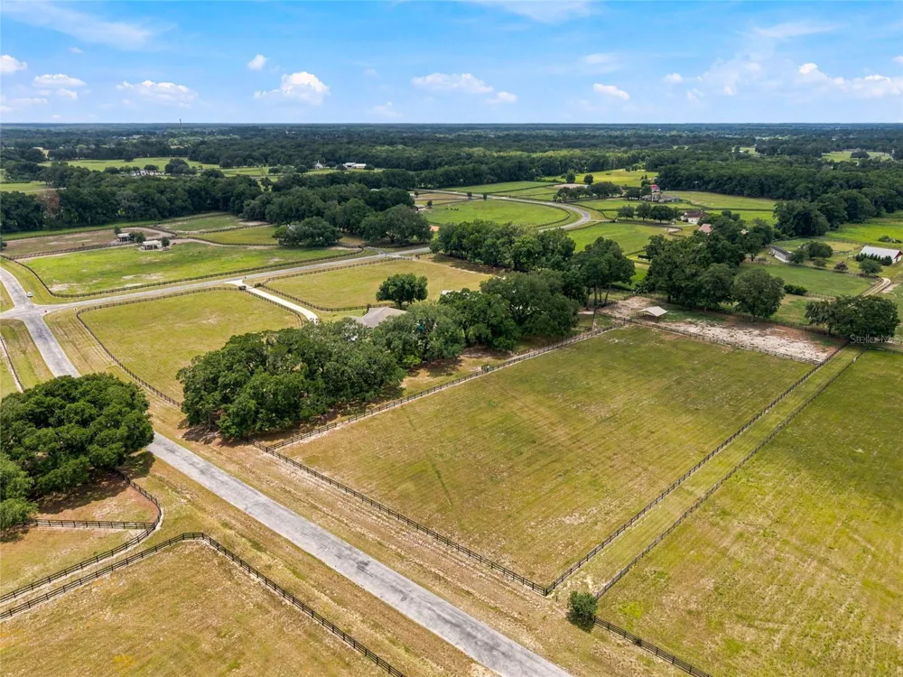 16050 NW 10TH CIRCLE Citra, FL 32113