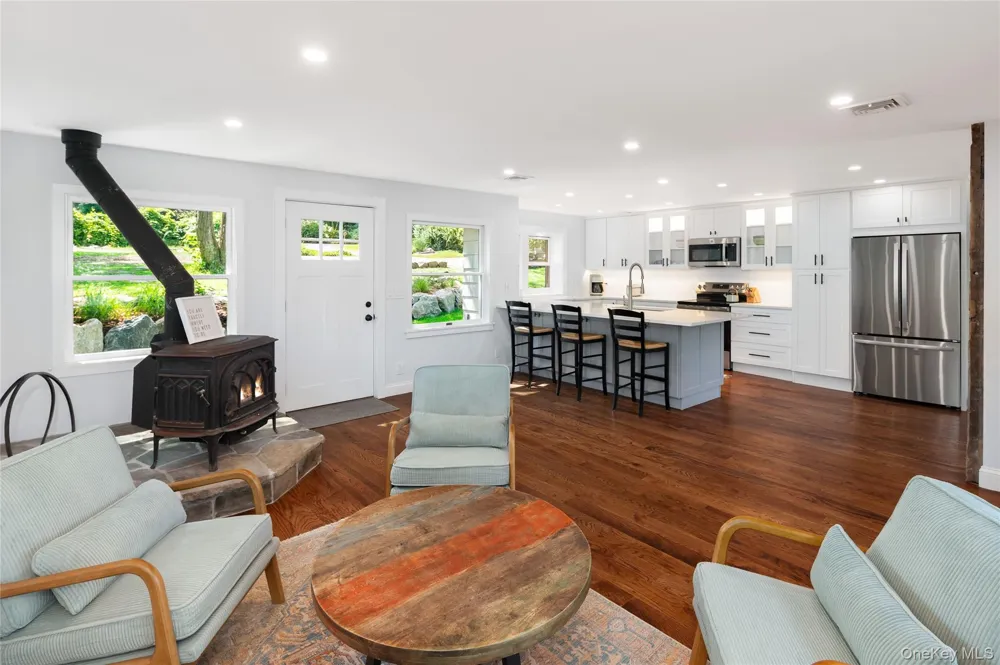9 S Shore Drive South Salem, NY 10590