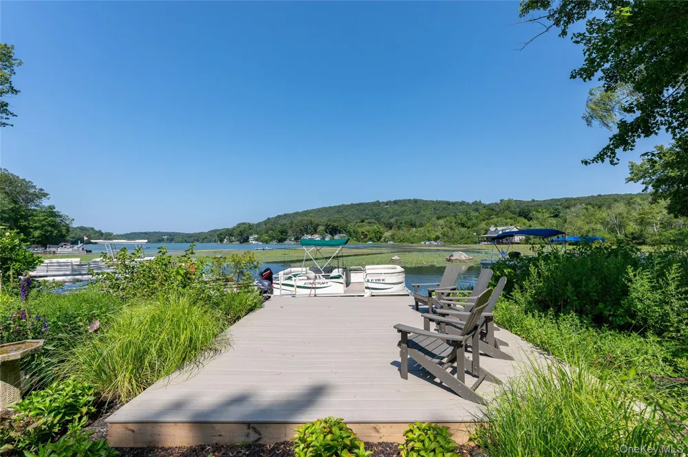 9 S Shore Drive South Salem, NY 10590