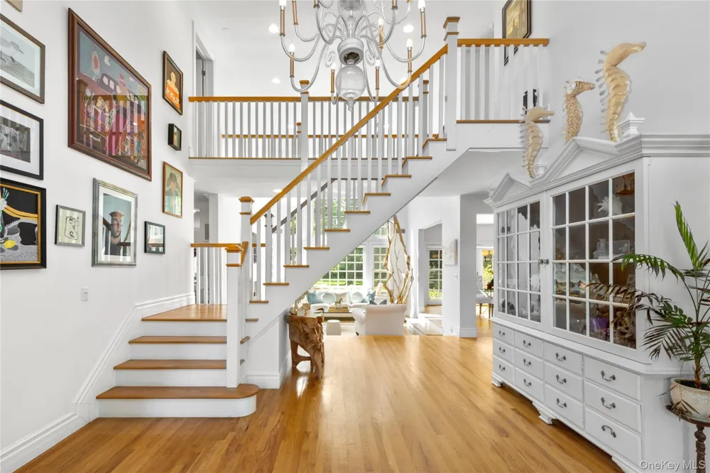 12 Fish Cove Road Southampton, NY 11968