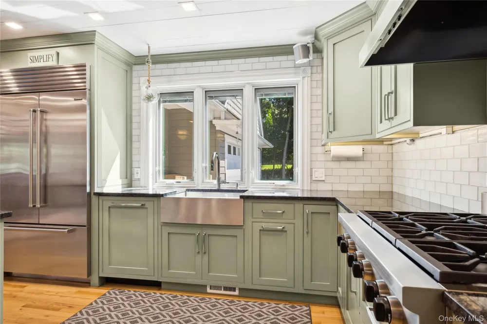 105 Ole Jule Lane Mattituck, NY 11952