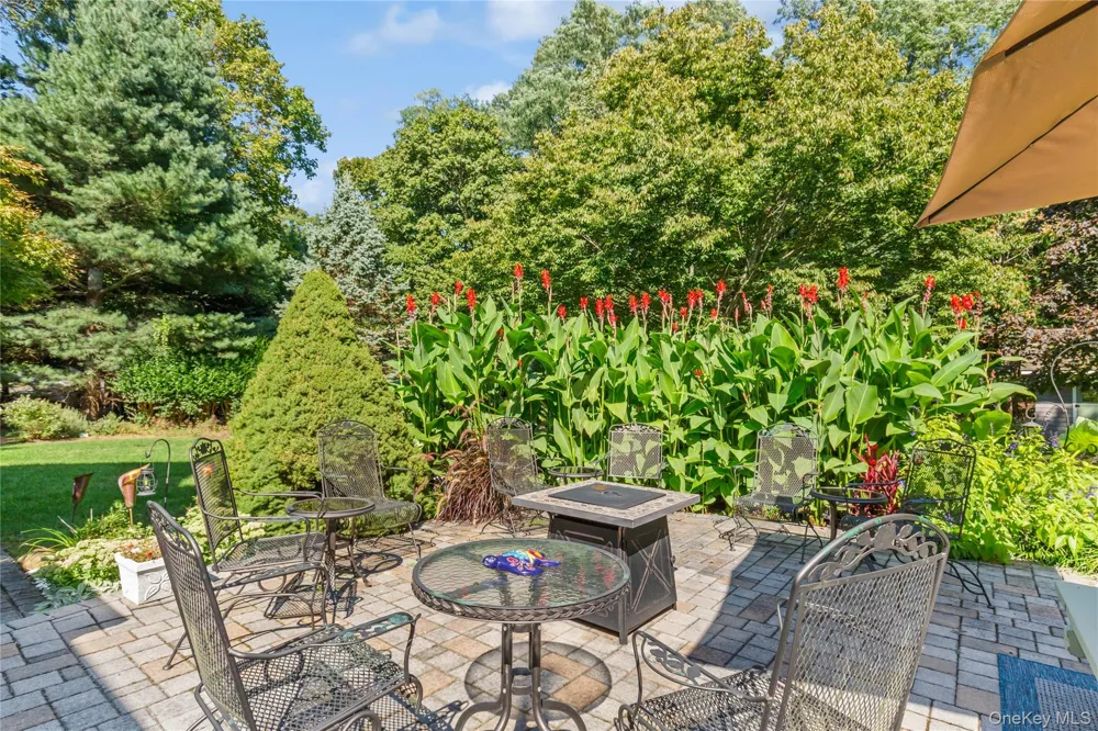 105 Ole Jule Lane Mattituck, NY 11952