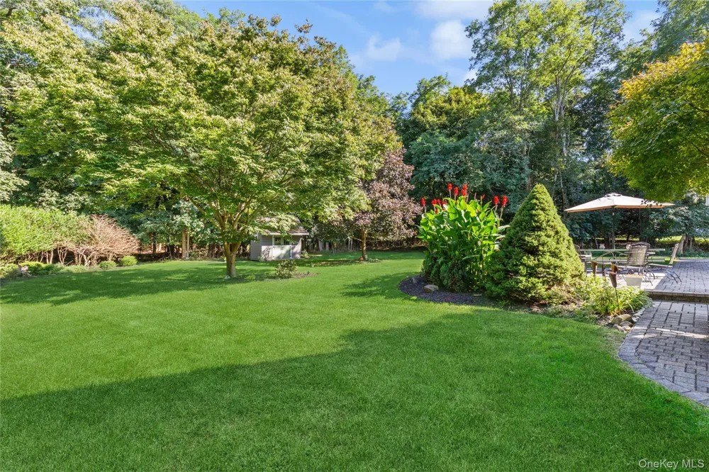 105 Ole Jule Lane Mattituck, NY 11952