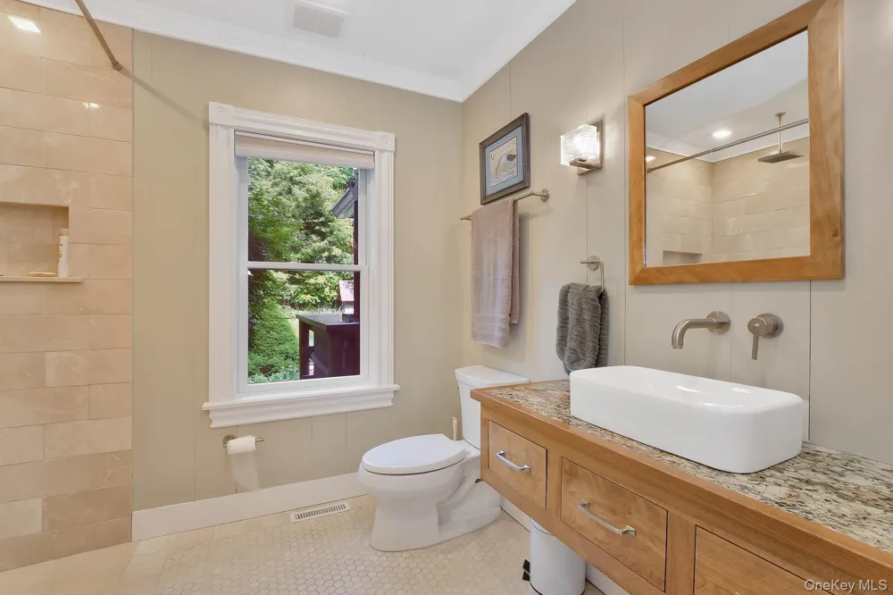 105 Ole Jule Lane Mattituck, NY 11952