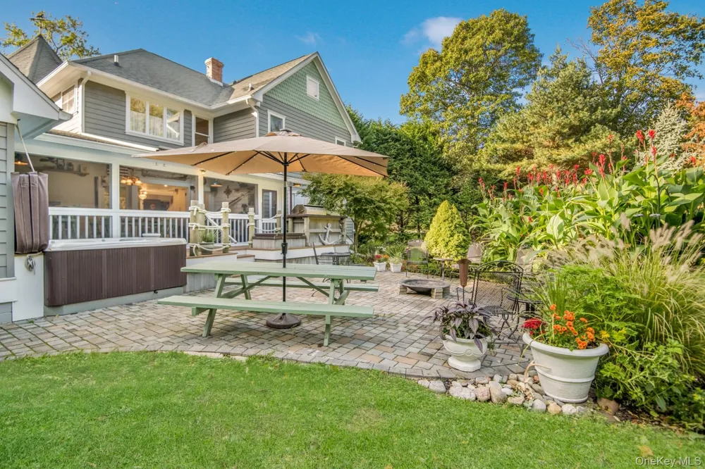 105 Ole Jule Lane Mattituck, NY 11952