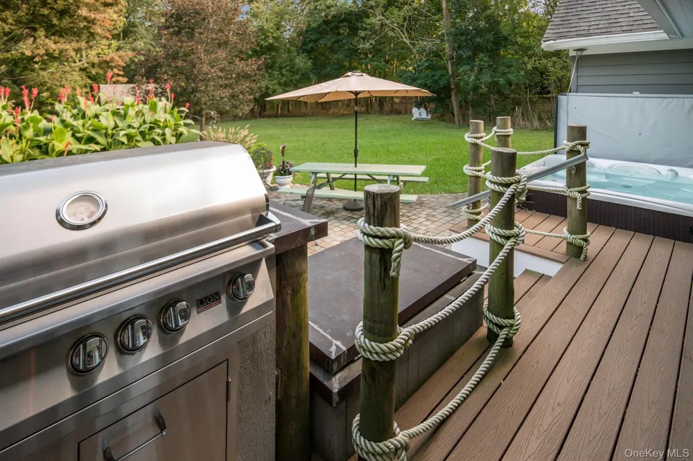 105 Ole Jule Lane Mattituck, NY 11952